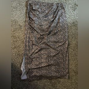 Shein- skirt and shirt maternity-leopard skirt and white ribbed short sleeve-xxl